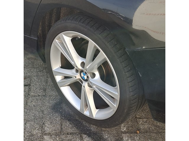 Personenwagen bmw, 1-serie 116d, bouwjaar 2013 - afbeelding 3 van  42