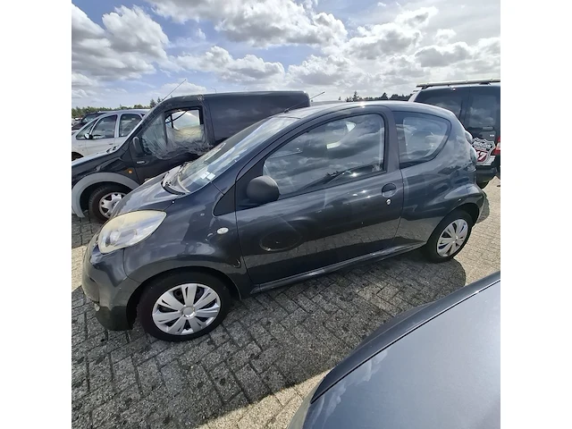 Personenwagen citroën, c1 1.0 12v, 2012 - afbeelding 34 van  35