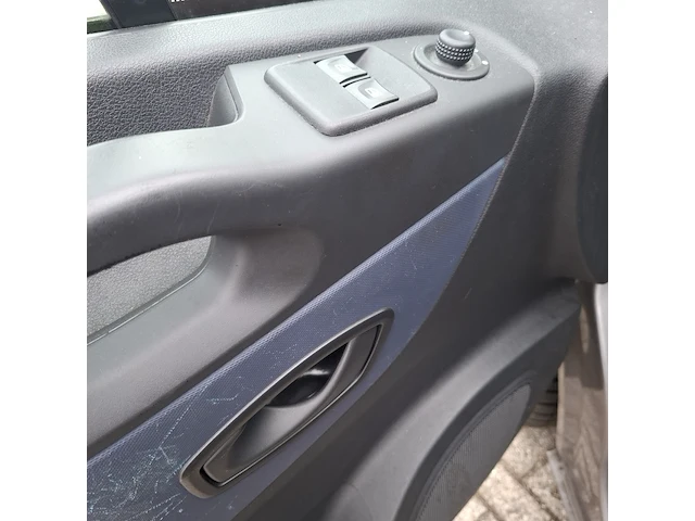 Personenwagen opel, vivaro-b, bouwjaar 2015 - afbeelding 8 van  65