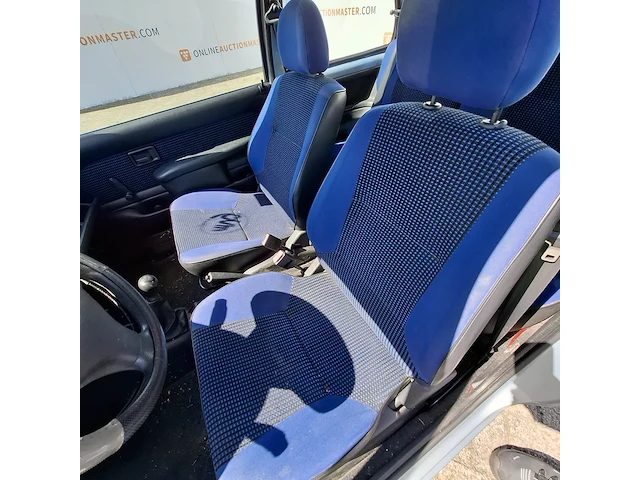 Personenwagen peugeot, 106 1.1 xr, bouwjaar 2003 - afbeelding 11 van  42