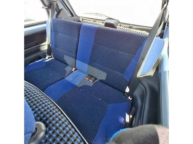 Personenwagen peugeot, 106 1.1 xr, bouwjaar 2003 - afbeelding 21 van  42