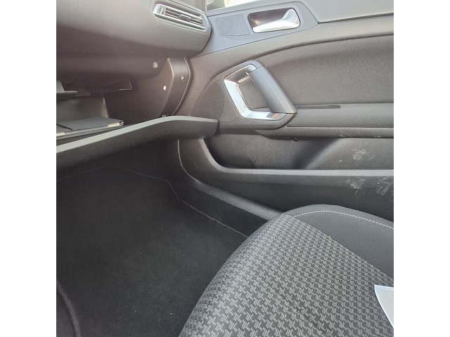 Personenwagen, peugeot, 308 - afbeelding 16 van  34