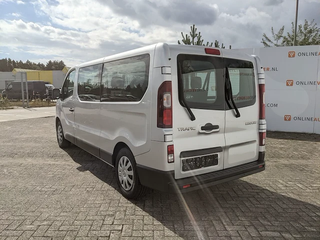 Personenwagen, renault, trafic, 2016 - afbeelding 56 van  57