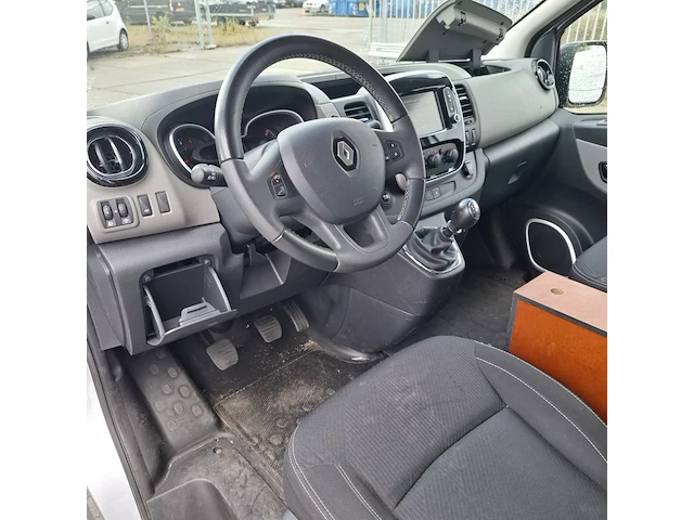 Personenwagen, renault, trafic, 2017 - afbeelding 5 van  50