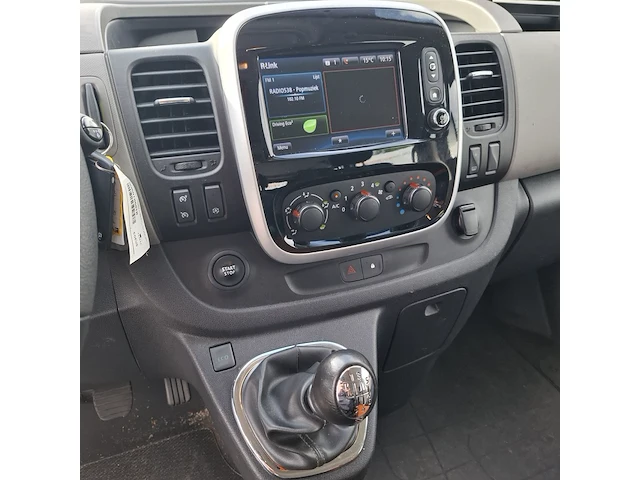 Personenwagen, renault, trafic, 2017 - afbeelding 14 van  50