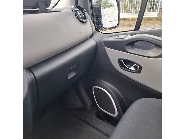 Personenwagen, renault, trafic, 2017 - afbeelding 20 van  50