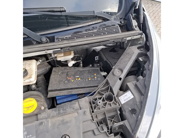 Personenwagen, renault, trafic, 2017 - afbeelding 26 van  48