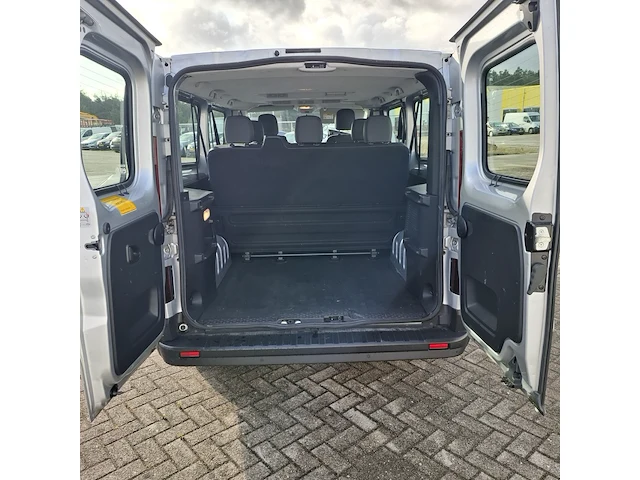 Personenwagen, renault, trafic, 2017 - afbeelding 29 van  48
