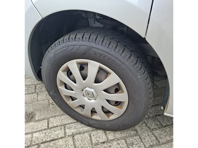 Personenwagen, renault, trafic, 2019 - afbeelding 2 van  48