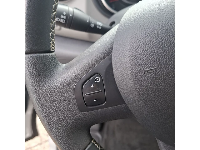Personenwagen, renault, trafic, 2019 - afbeelding 13 van  48