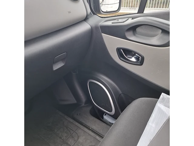 Personenwagen, renault, trafic, 2019 - afbeelding 21 van  48