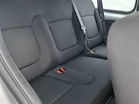 Personenwagen, renault, trafic, 2019 - afbeelding 27 van  48