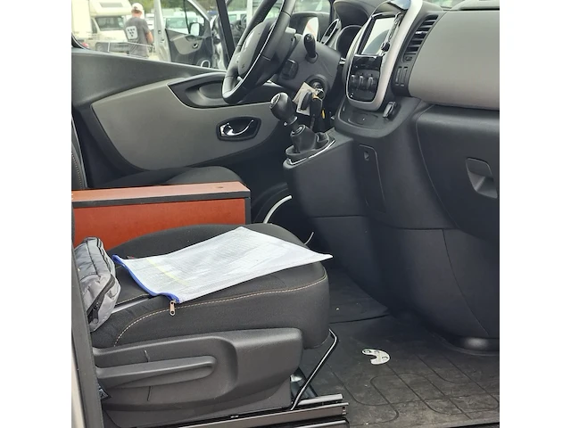 Personenwagen, renault, trafic, 2019 - afbeelding 29 van  48
