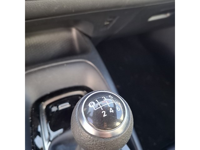 Personenwagen, toyota, corolla - afbeelding 17 van  41