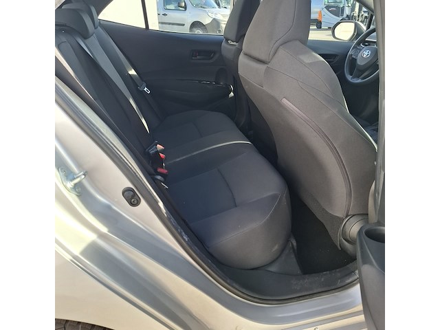 Personenwagen, toyota, corolla - afbeelding 20 van  41