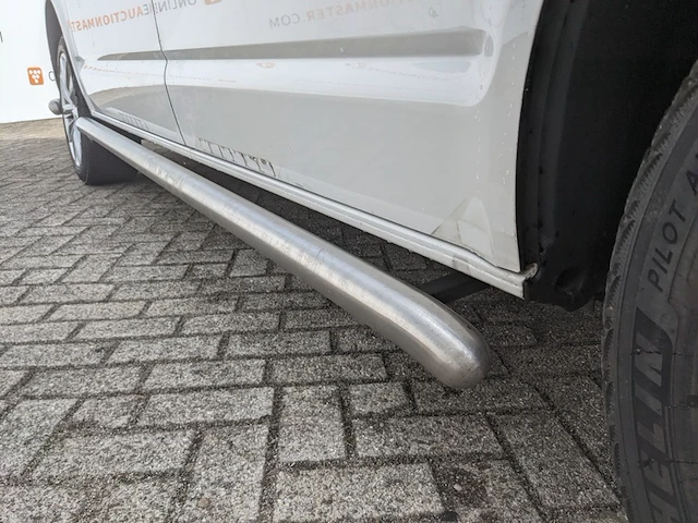 Personenwagen, volkswagen, transporter - afbeelding 29 van  53