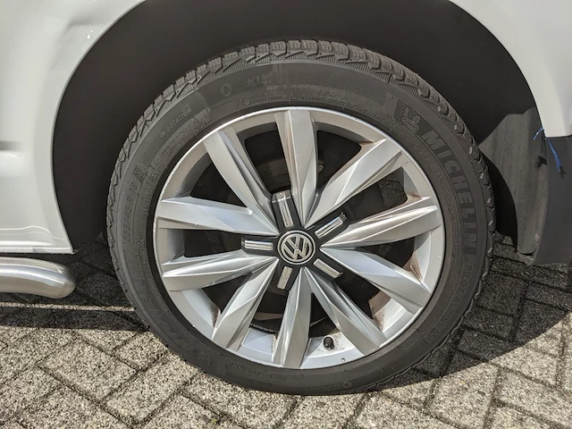 Personenwagen, volkswagen, transporter - afbeelding 33 van  53