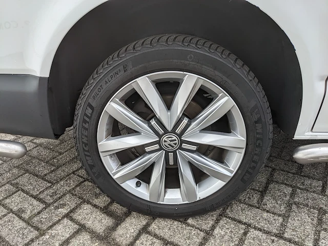 Personenwagen, volkswagen, transporter - afbeelding 35 van  53