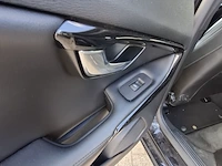Personenwagen volvo, v40 2.0 d3, zwart, bouwjaar 2019 - afbeelding 25 van  48
