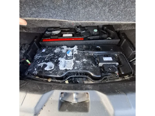 Personenwagen volvo, v40 2.0 d3, zwart, bouwjaar 2019 - afbeelding 27 van  48