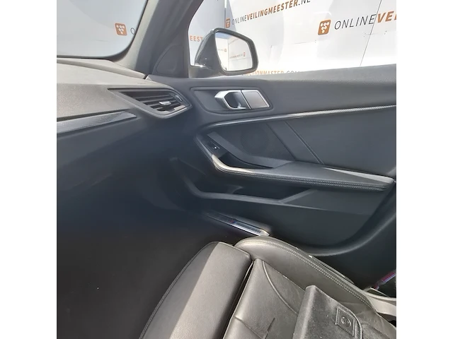 Personnenauto bmw, 1-serie 118i high executive edition, bouwjaar 2020 - afbeelding 17 van  54