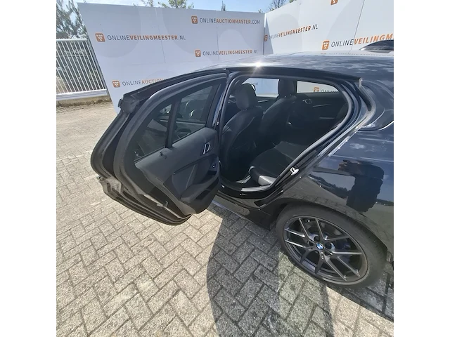 Personnenauto bmw, 1-serie 118i high executive edition, bouwjaar 2020 - afbeelding 21 van  54