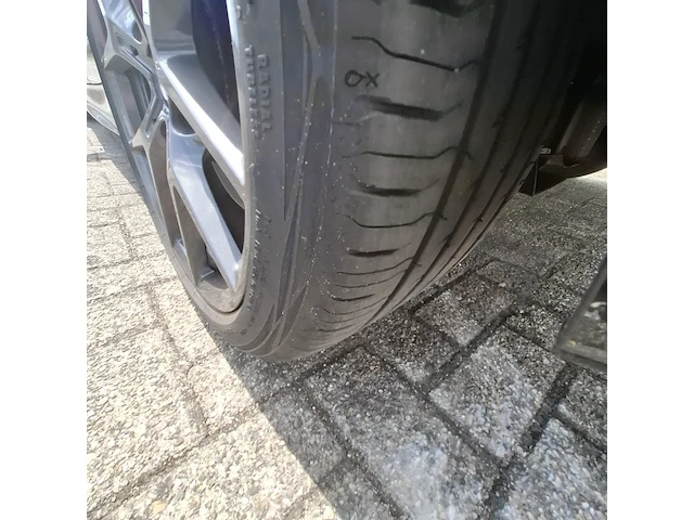 Personnenauto bmw, 1-serie 118i high executive edition, bouwjaar 2020 - afbeelding 35 van  54