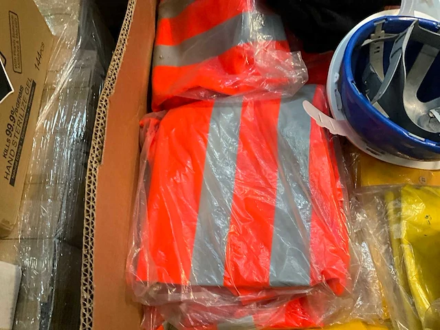 Persoonlijke beschermingsmiddelen - afbeelding 3 van  7