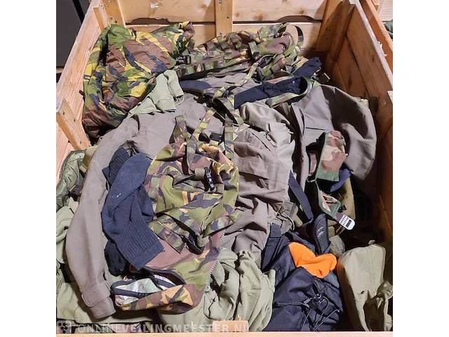Persoonlijke uitrusting en kleding defensie - afbeelding 12 van  38