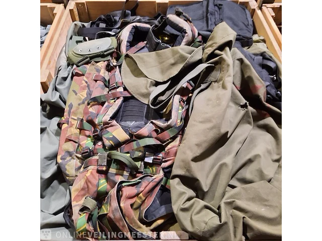 Persoonlijke uitrusting en kleding defensie - afbeelding 27 van  38
