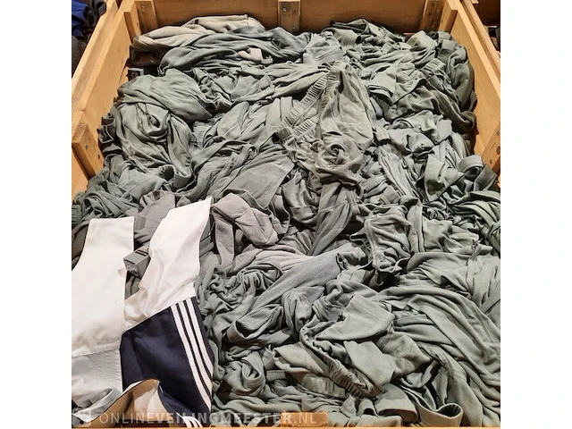 Persoonlijke uitrusting en kleding defensie - afbeelding 28 van  38