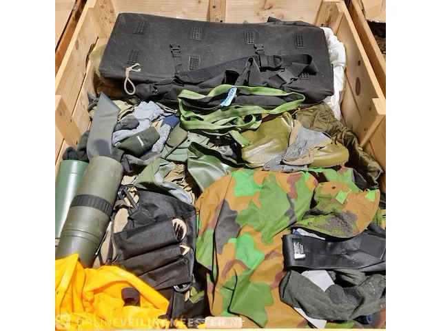 Persoonlijke uitrusting en kleding defensie - afbeelding 33 van  38