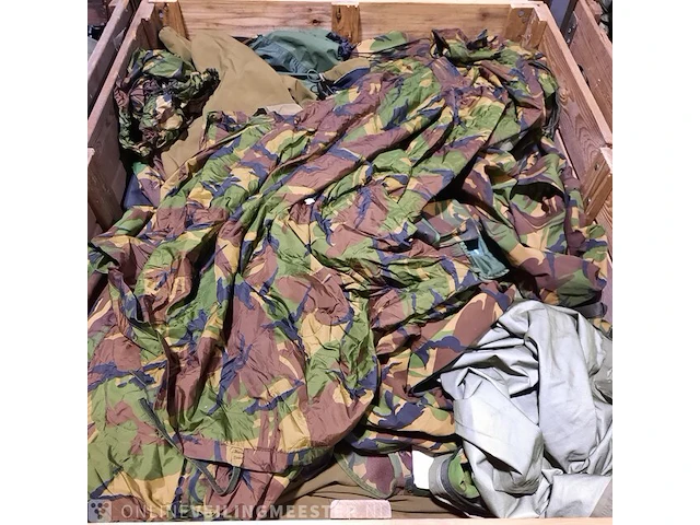 Persoonlijke uitrusting en kleding defensie - afbeelding 35 van  38