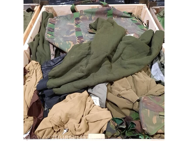 Persoonlijke uitrusting en kleding defensie - afbeelding 3 van  31