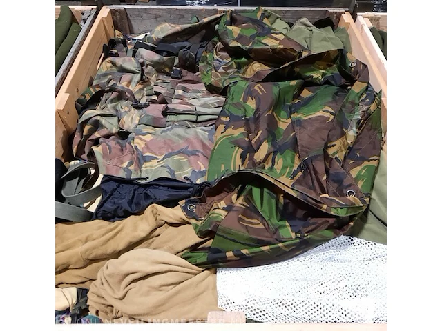 Persoonlijke uitrusting en kleding defensie - afbeelding 4 van  31