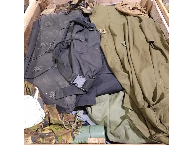 Persoonlijke uitrusting en kleding defensie - afbeelding 15 van  31