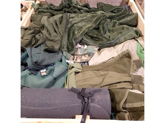 Persoonlijke uitrusting en kleding defensie - afbeelding 16 van  31
