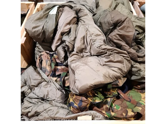 Persoonlijke uitrusting en kleding defensie - afbeelding 18 van  27