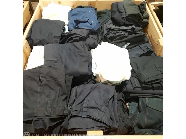 Persoonlijke uitrusting en kleding defensie - afbeelding 23 van  27