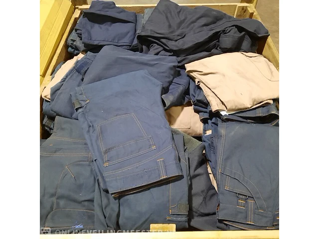 Persoonlijke uitrusting en kleding defensie - afbeelding 3 van  24