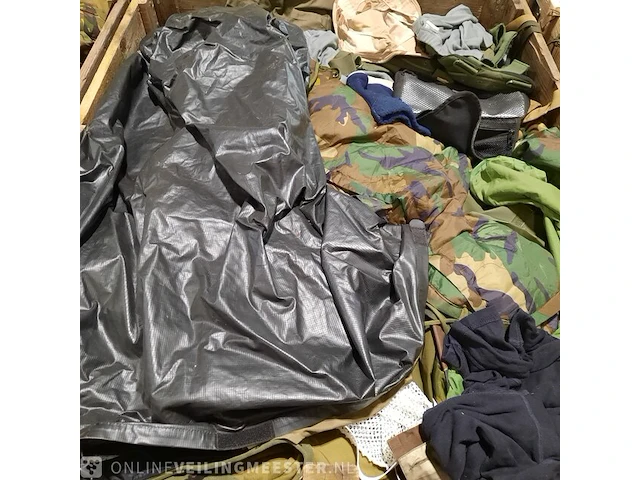 Persoonlijke uitrusting en kleding defensie - afbeelding 5 van  24