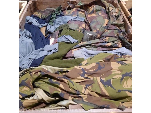 Persoonlijke uitrusting en kleding defensie - afbeelding 14 van  24
