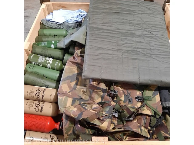 Persoonlijke uitrusting en kleding defensie - afbeelding 17 van  24