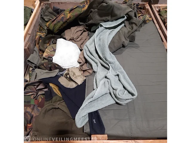 Persoonlijke uitrusting en kleding defensie - afbeelding 20 van  24