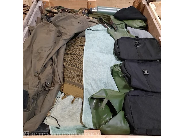 Persoonlijke uitrusting en kleding defensie - afbeelding 22 van  24