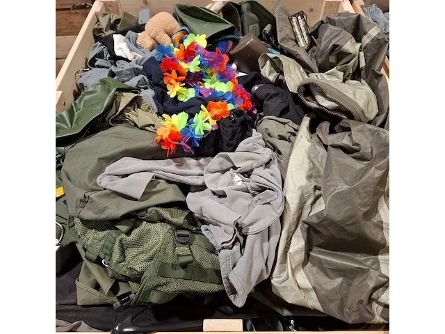 Persoonlijke uitrusting en kleding defensie - afbeelding 5 van  31