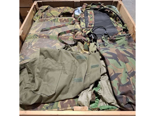Persoonlijke uitrusting en kleding defensie - afbeelding 25 van  31