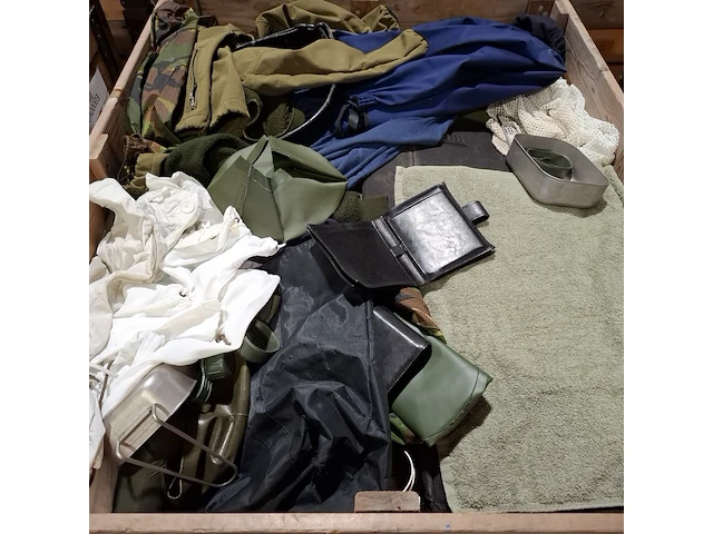 Persoonlijke uitrusting en kleding defensie - afbeelding 30 van  31
