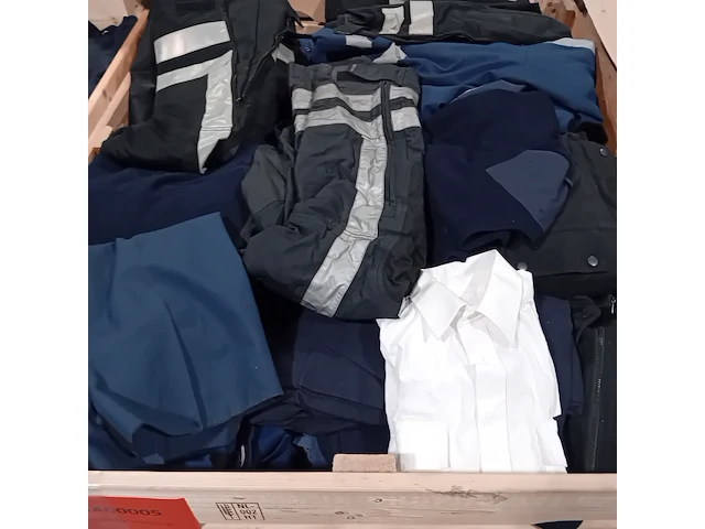 Persoonlijke uitrusting en kleding defensie - afbeelding 17 van  43