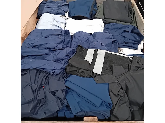 Persoonlijke uitrusting en kleding defensie - afbeelding 18 van  43